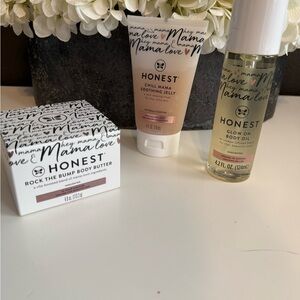 Honest Beauty Mama Collection Body Care Set - White